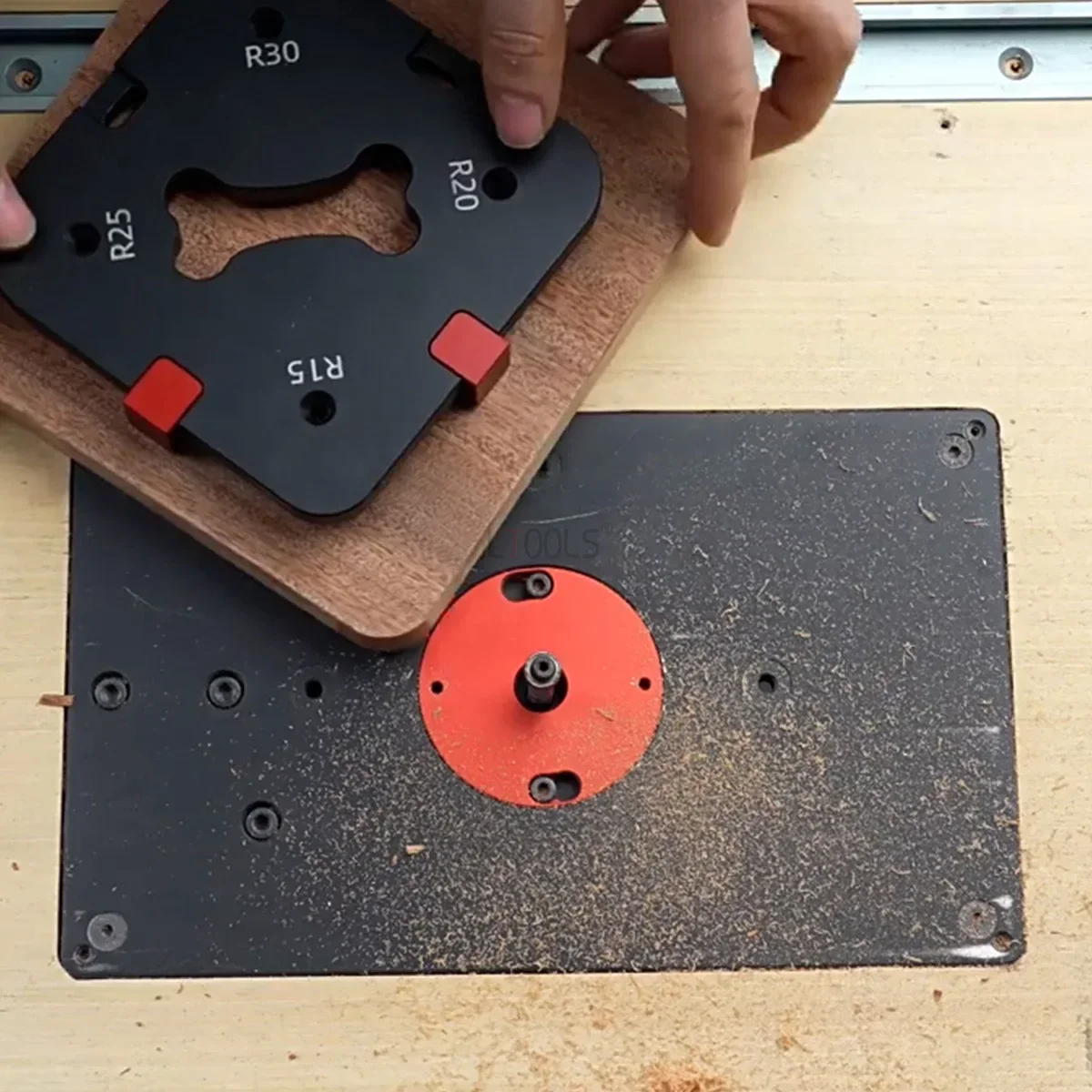 Plantilla fresado R para esquinas en madera, router y recorte - imagen 3