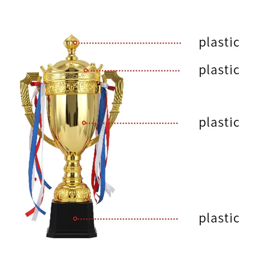 Trofeo futbol dorado de metal, corona en copa de plástico - imagen 2