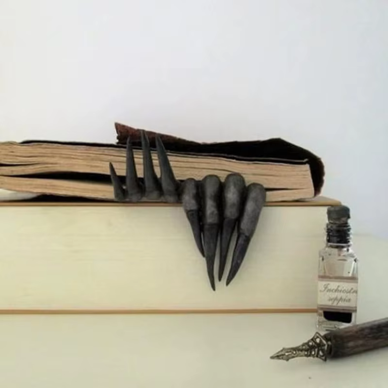 Marcapaginas Halloween en resina con diablo - para pescadores - imagen 3