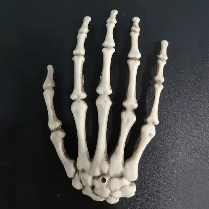 Mano Esqueleto Decorativa de Halloween – Adorno Terrorífico - imagen 5
