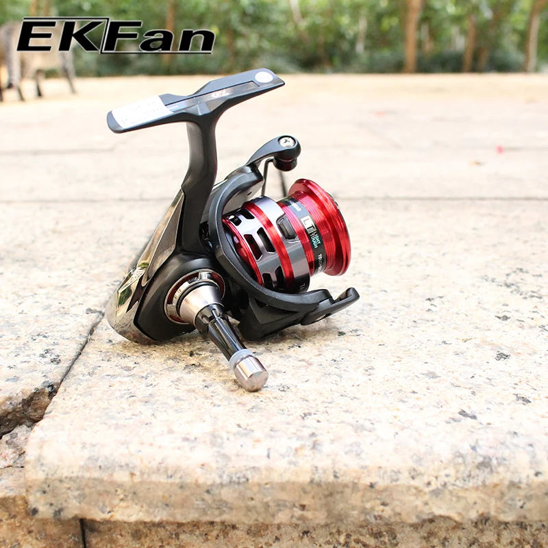 Soporte para carrete EKfan con interfaz roscada