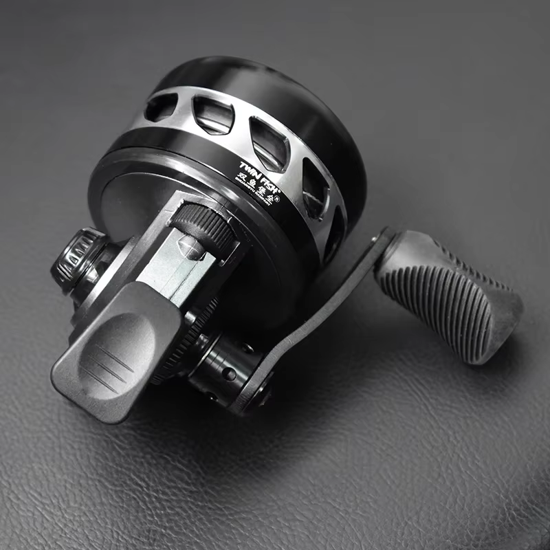 BL33 Carrete cerrado metálico – pesca profesional - imagen 2