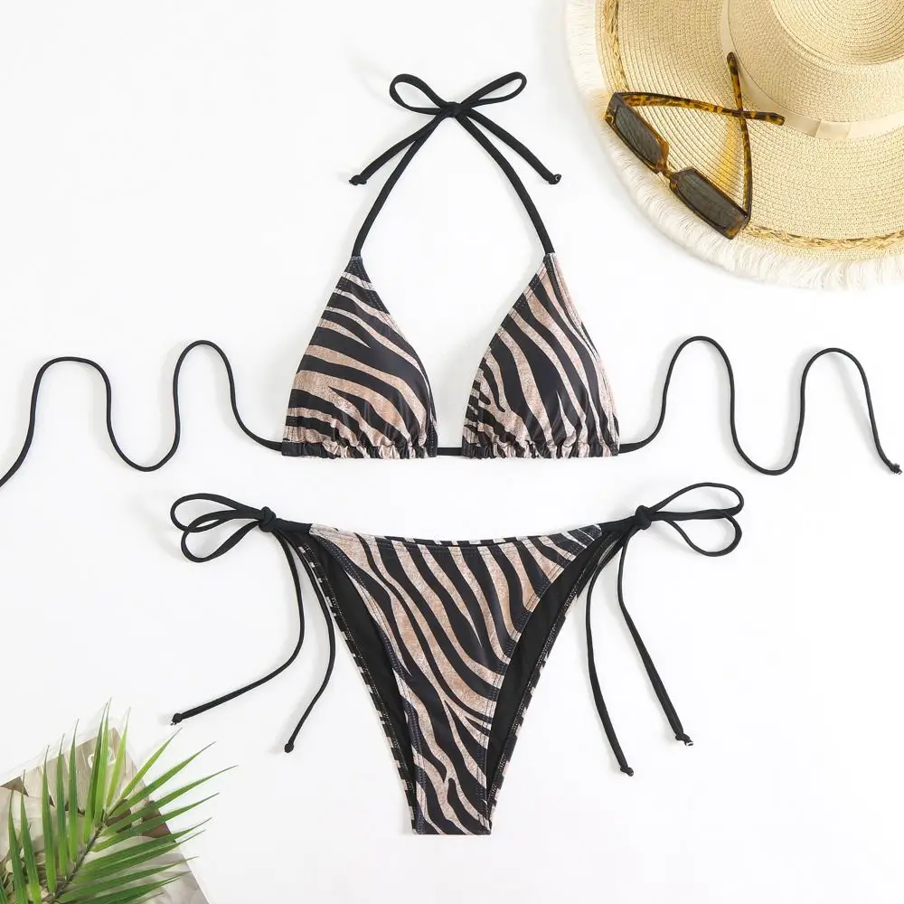 Bikini cebra cheeky con tiras laterales y tanga triangular - imagen 4