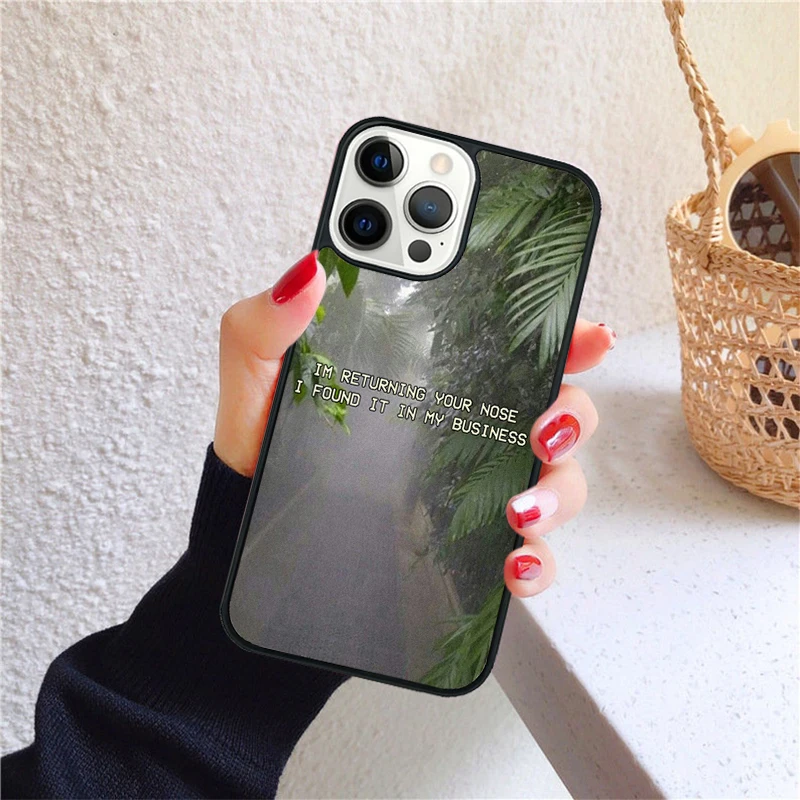 Funda verde pálido para iPhone con acabado soft-touch
