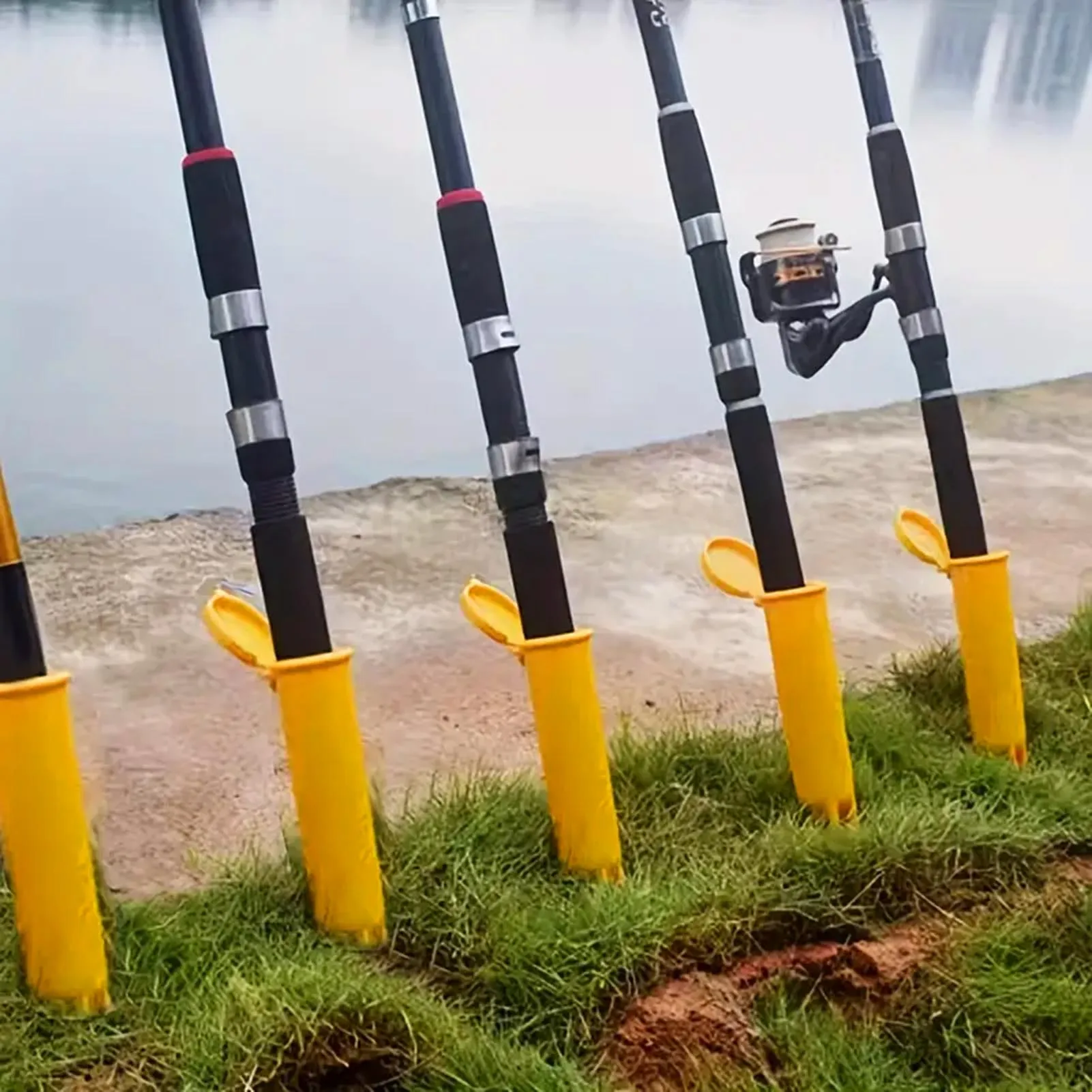 Portacañas plegable metálico resistente para pesca en mar y agua dulce - imagen 2