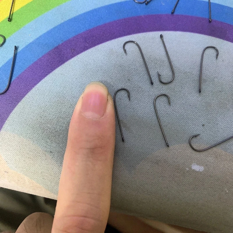 Anzuelos con anilla vástago largo finos y púas para vinilo - imagen 5