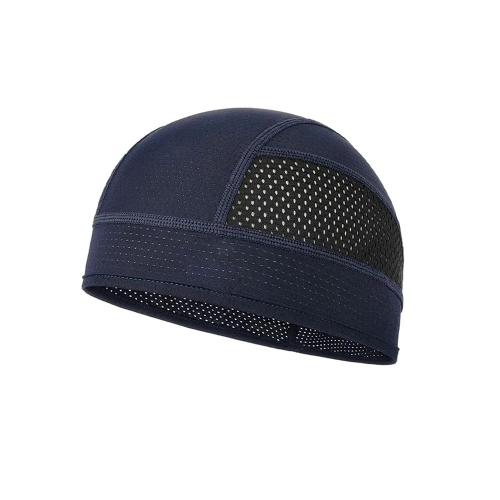 Detalle del tejido transpirable y el diseño tipo beanie