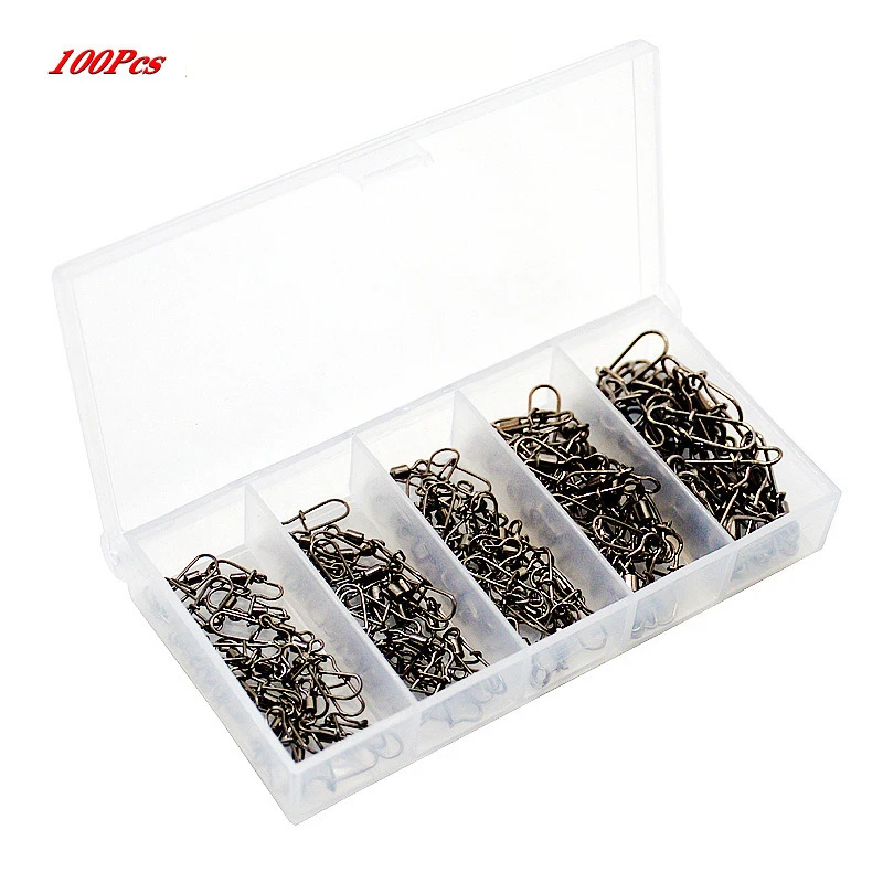 Kit de pesca con anzuelos, plomos y conectores organizados en caja