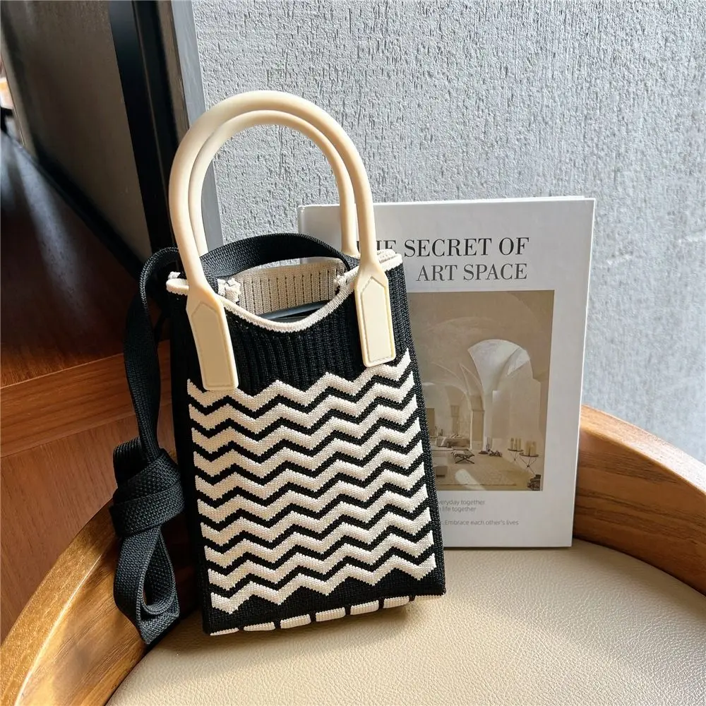 Bolso bandolera con cadena de mujer tipo muñeca con nudo