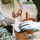 Pala de jardín portátil multifuncional para excavar y plantar - imagen 4