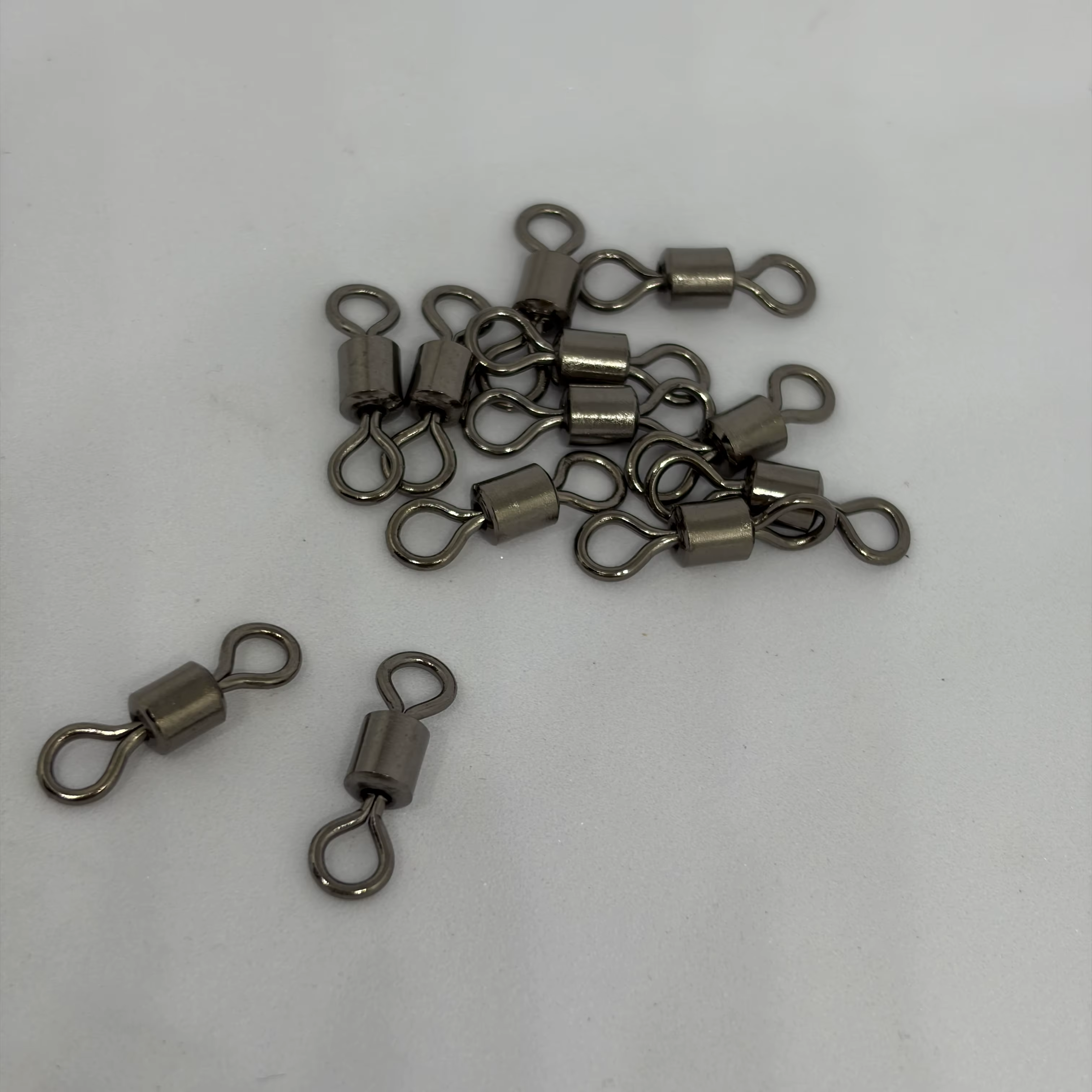 Esmerillones Giratorios de Latón con Anilla – Conector para señuelos - imagen 2