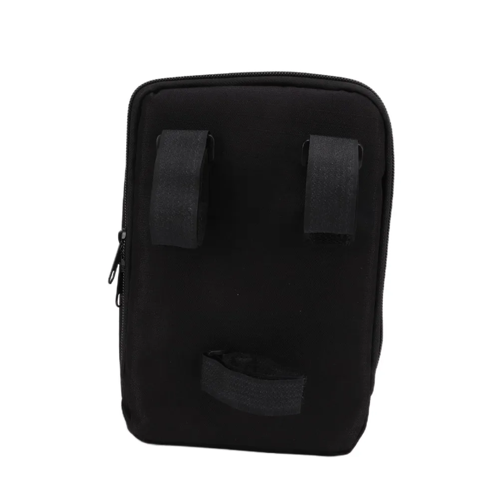 Bolsa al uso con accesorios de cicloturismo