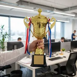 Trofeo de pesca personalizable de metal para campeones deportivos