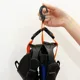 Gancho de almacenamiento para correas de aletas de buceo - imagen 3