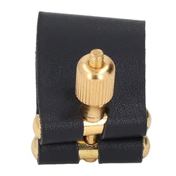 Abrazadera boquilla saxofón alto cuero y metal negra