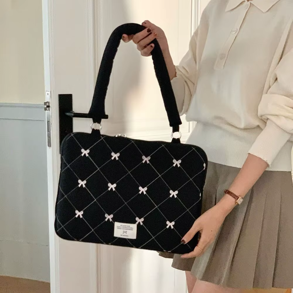 Bolso de hombro con correas cómodas para transporte