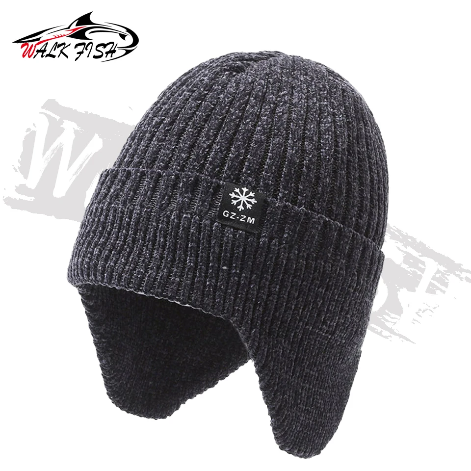 Gorro WALK FISH puesto, mostrando cobertura de orejas