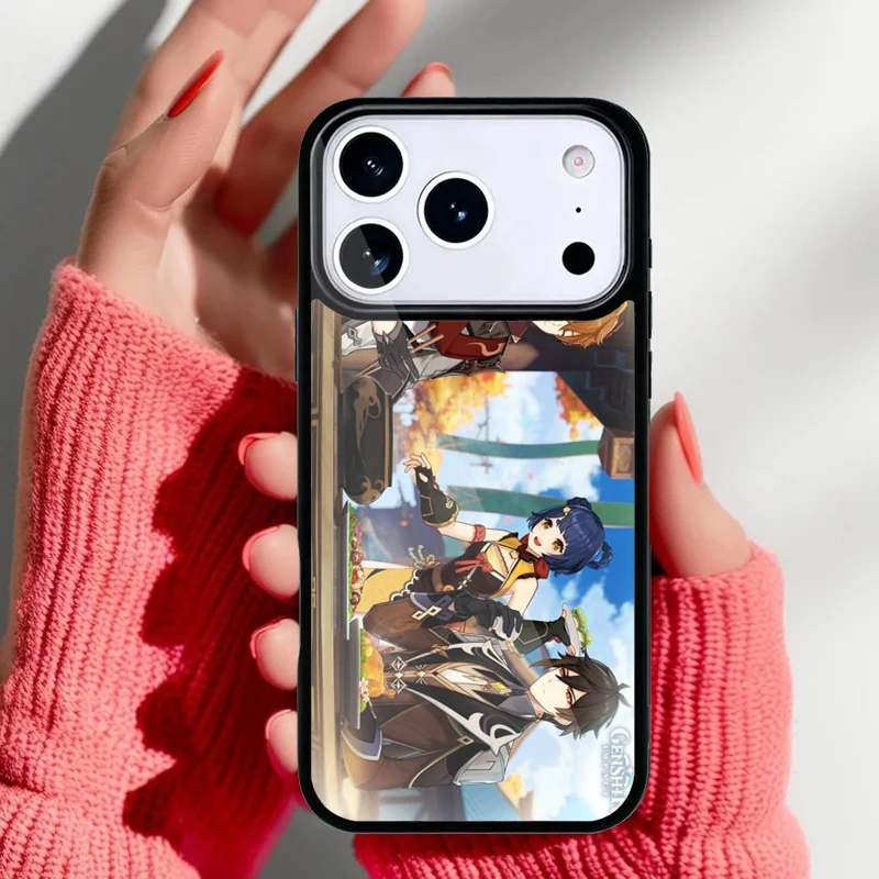 Funda instalada en iPhone con agarre lateral