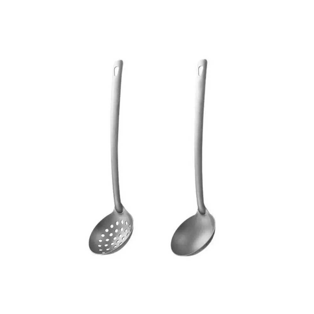 Coladores de titanio con mango largo y cuchara ranurada antideslizante