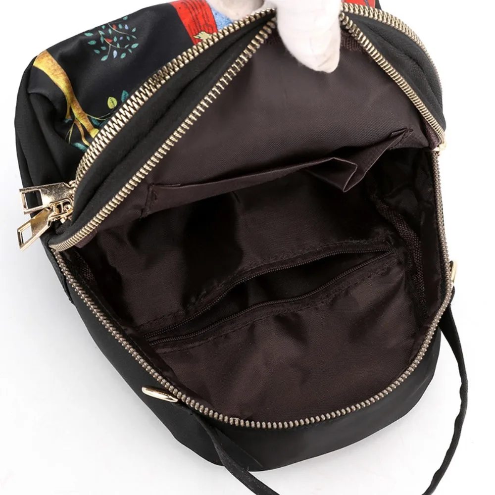 Mochila impermeable de nailon gran capacidad con estampado redondo - imagen 4