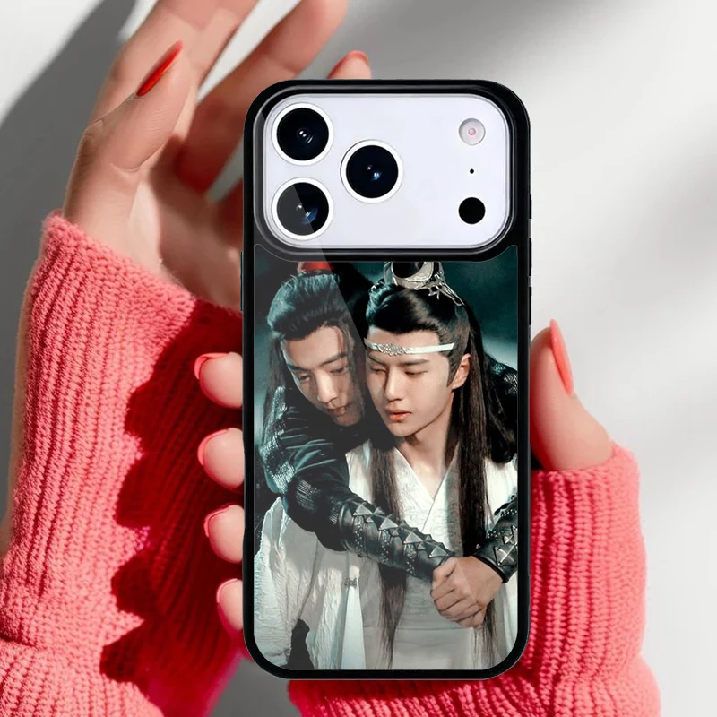 Funda The Untamed Krajews para iPhone