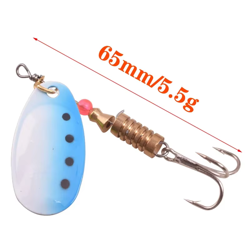 Cuchara giratoria con anzuelos triples para lubina y carpa