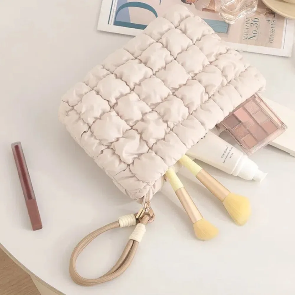 Bolsa de maquillaje acolchada tipo puffer gran capacidad para mujer - imagen 2