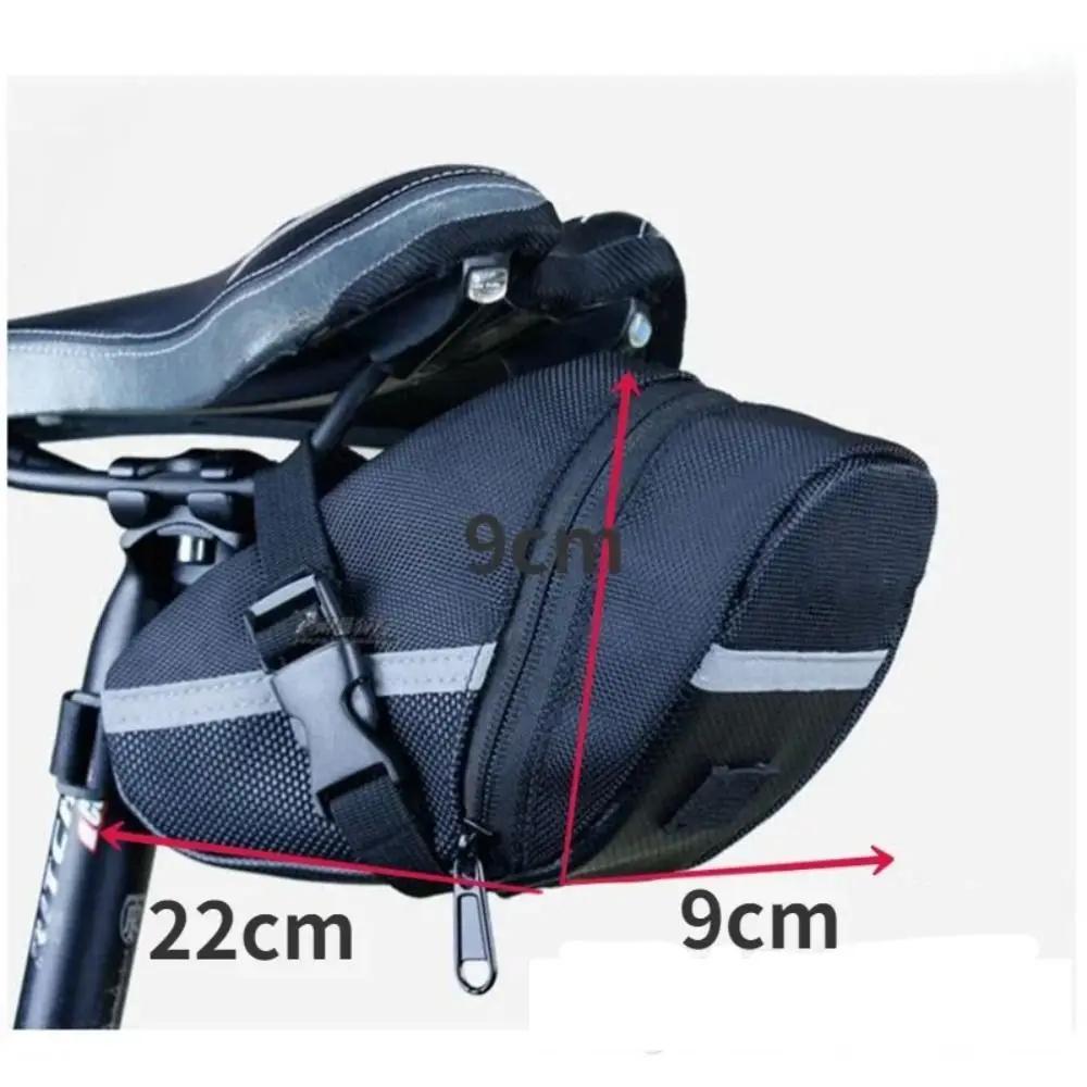 Bolsa para sillín de bicicleta en uso