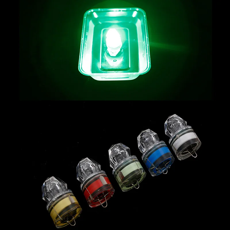 Cebo luminoso LED para pesca en el mar
