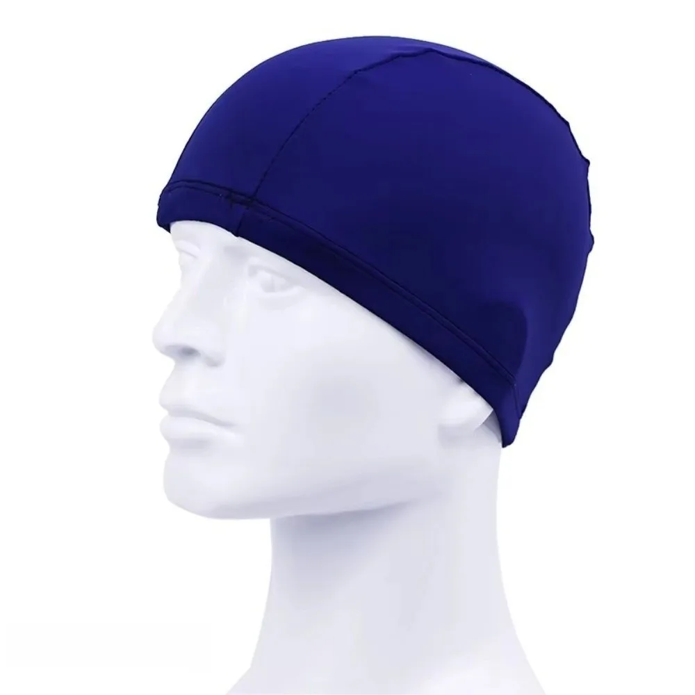 Diferentes ángulos del gorro de natación