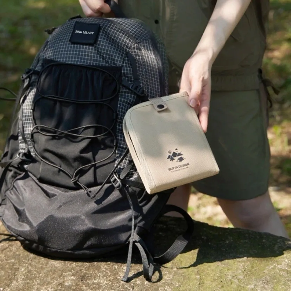 Colchoneta portátil plegable impermeable para camping y playa