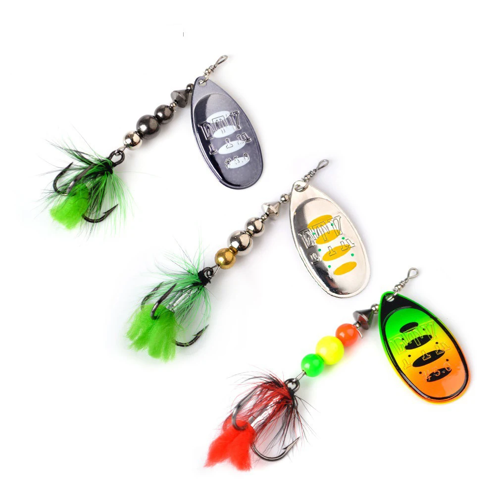 Spinner metálico con pluma – Señuelo artificial triple para agua salada - imagen 3