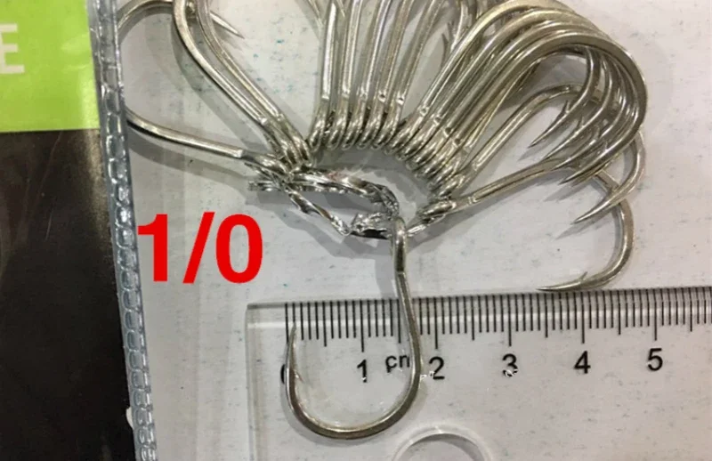 Aplicación del anzuelo en jigging
