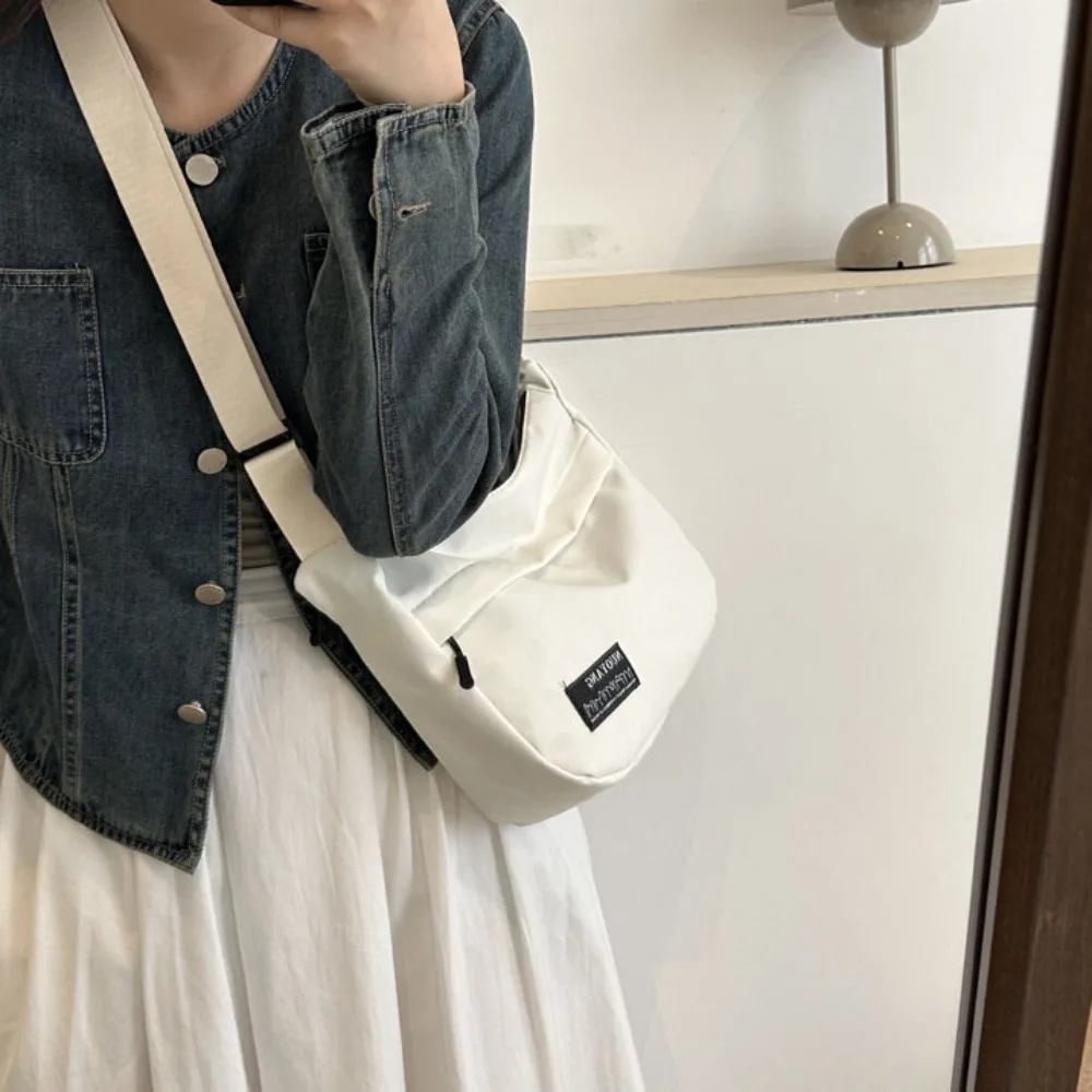 Bolso en estilo moderno