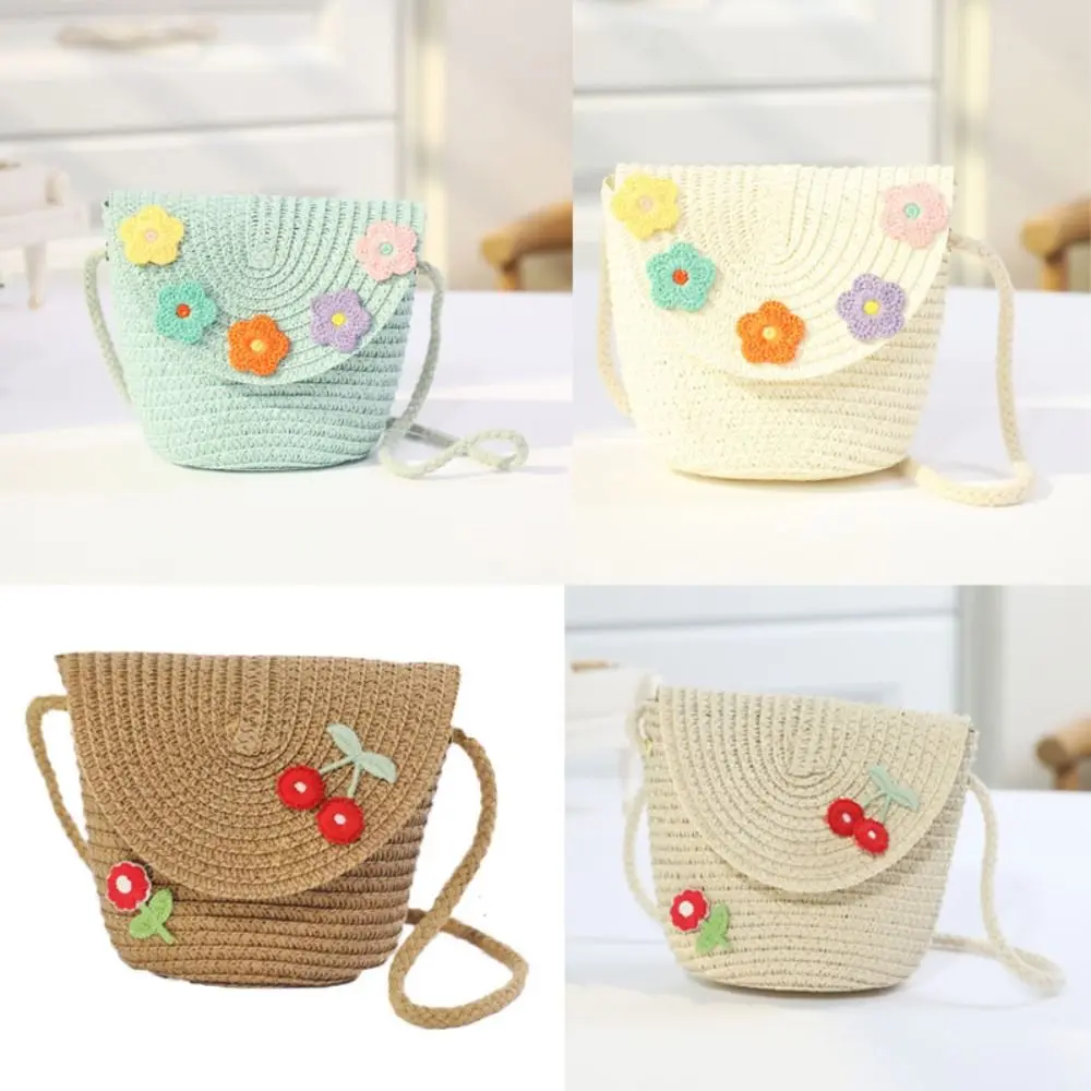 Bolso bandolera mini de paja artesanal con flores para niñas - imagen 3