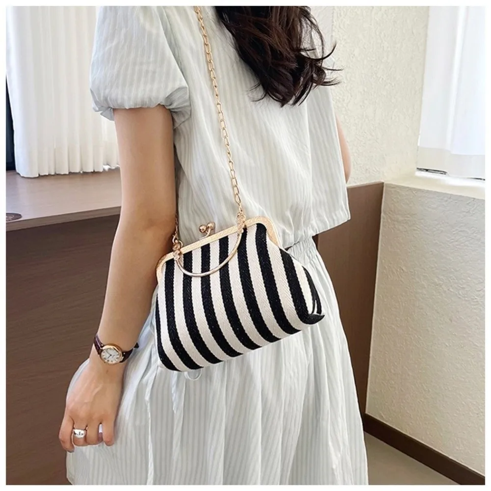 Bolso cruzado vintage a rayas con correa de cadena, gran capacidad - imagen 3