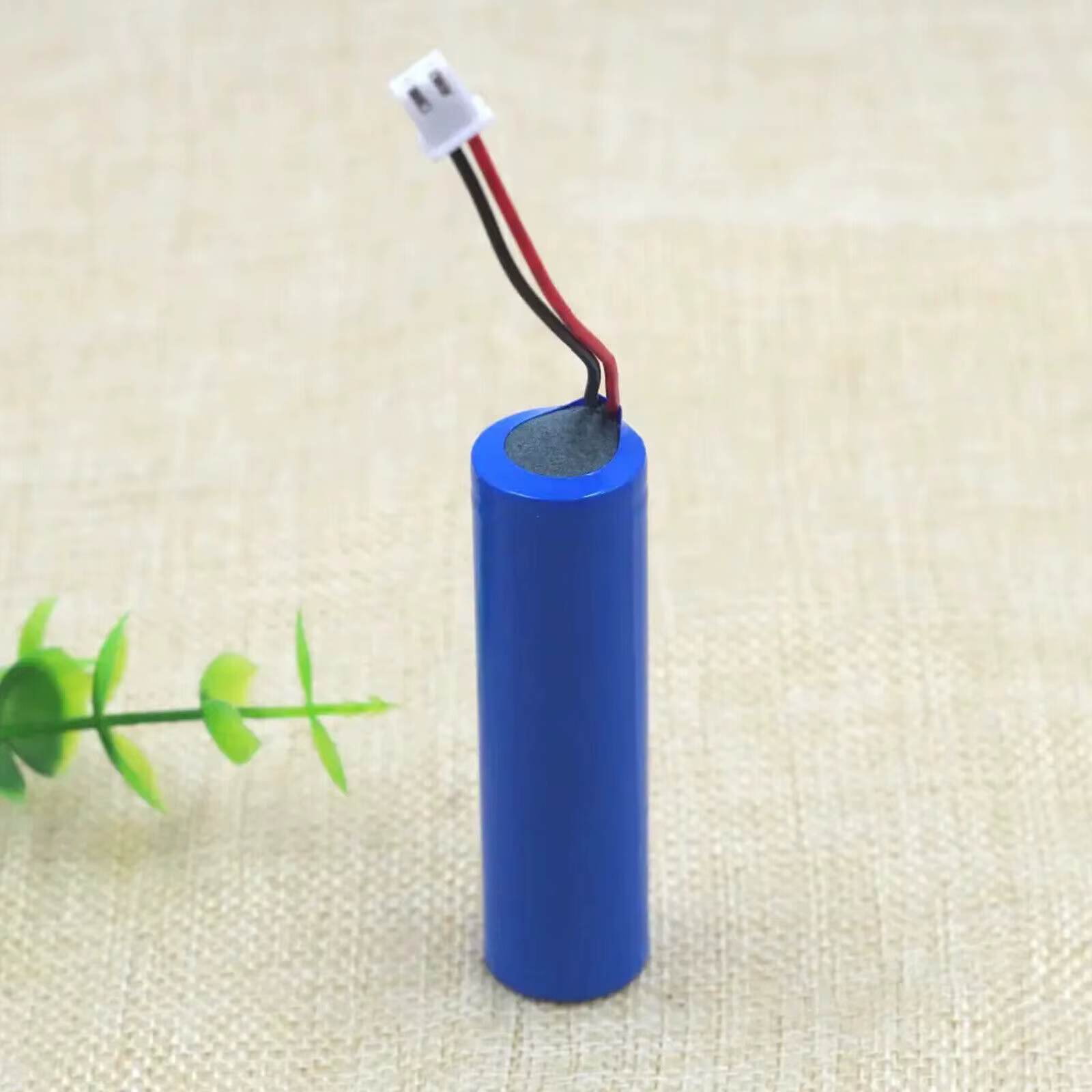Batería recargable de litio 18650 para luz LED de pesca - imagen 5