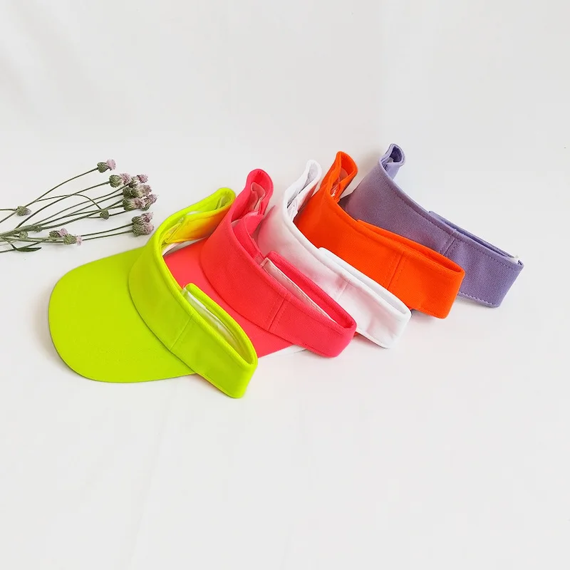 Visera deportiva ajustable color lima