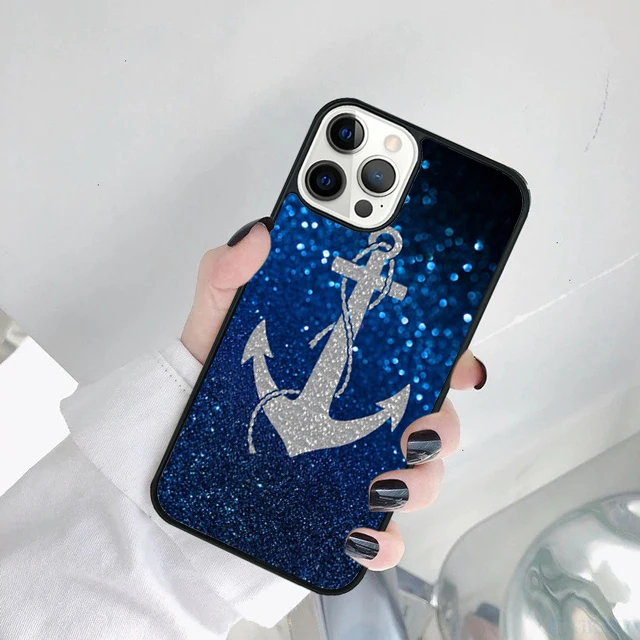 Agarre de la funda en la mano - textura y acabado