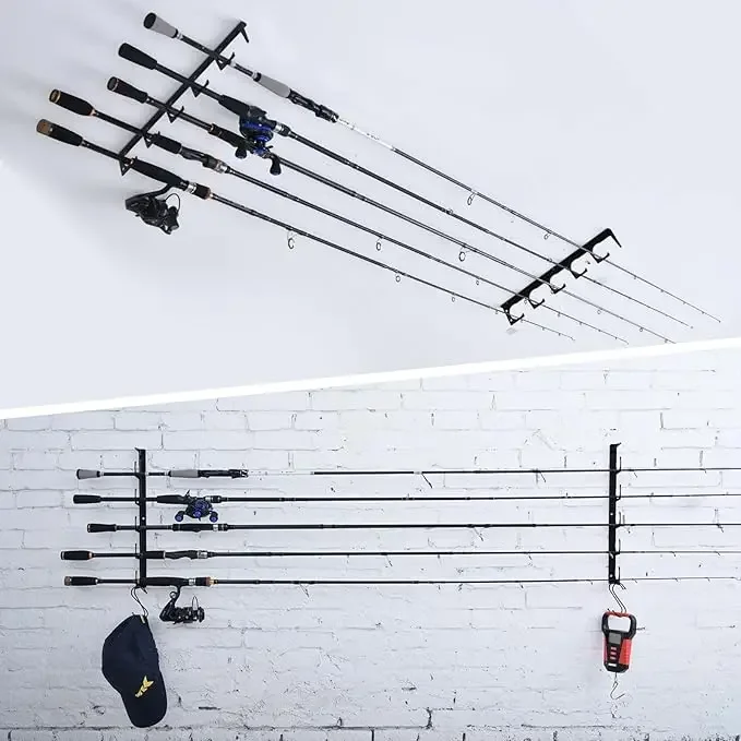 Vista del soporte con varios accesorios de pesca colgados
