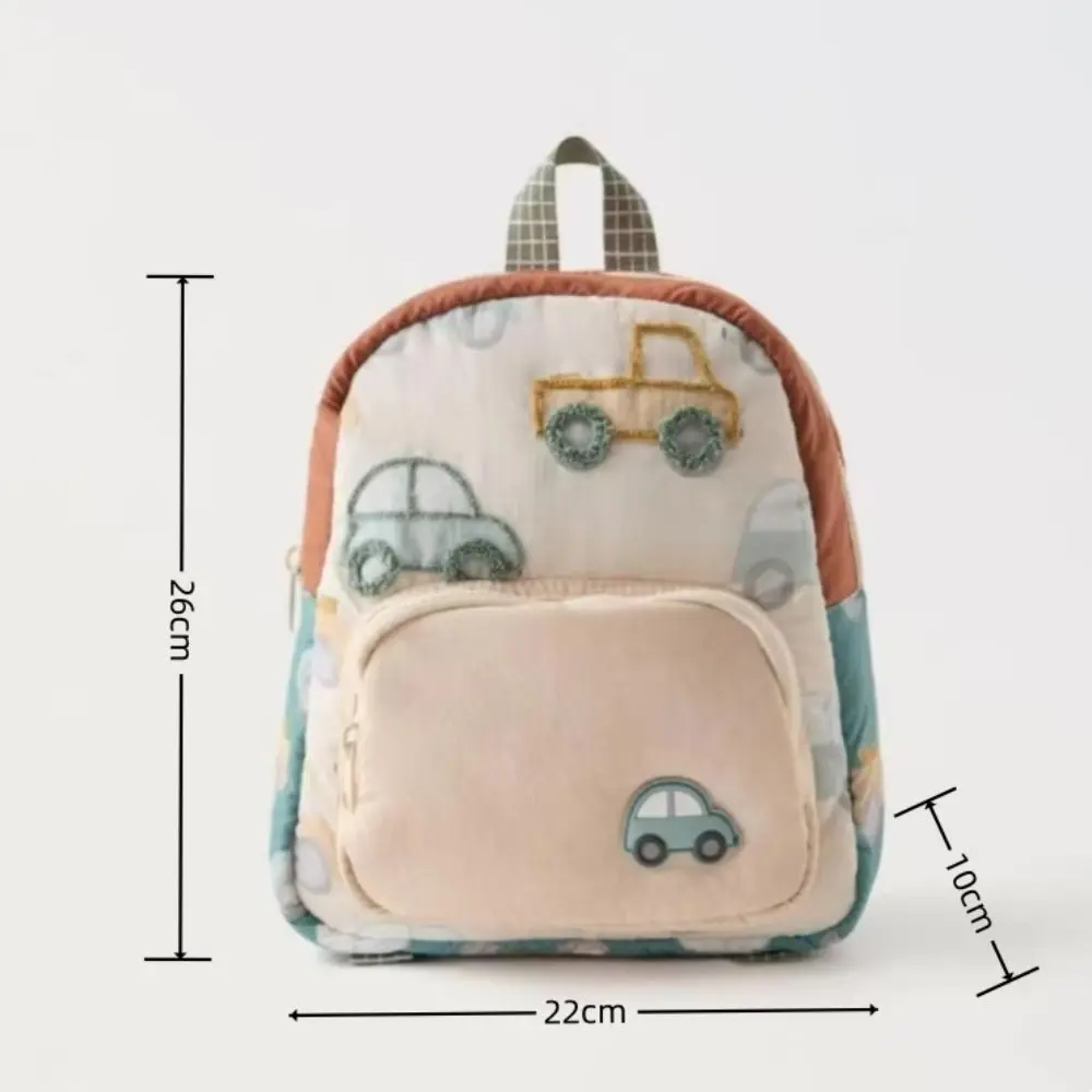 Bordado de coches estilo dibujos animados