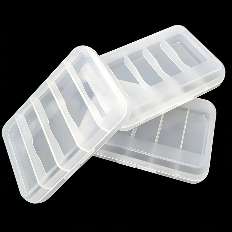 Organización con cajas de tapa para señuelos