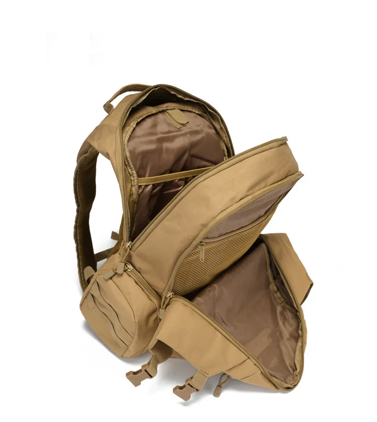 Sistema Molle para añadir accesorios