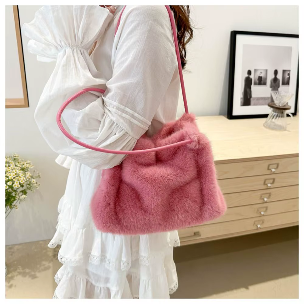 Bolso bandolera ligero y espacioso para el día a día - imagen 4