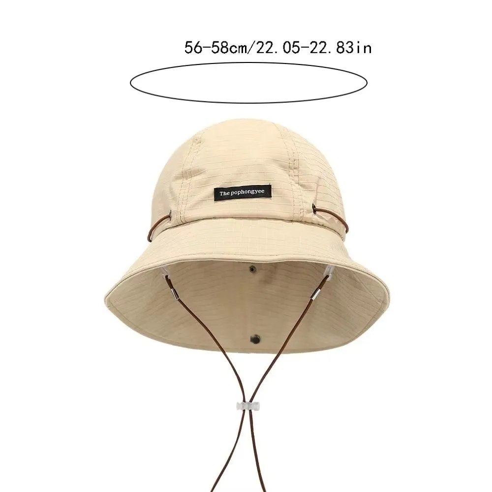 Sombrero tipo pescador beige con protección para el cuello