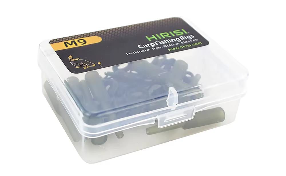 Distribución ordenada de todas las piezas del kit de pesca