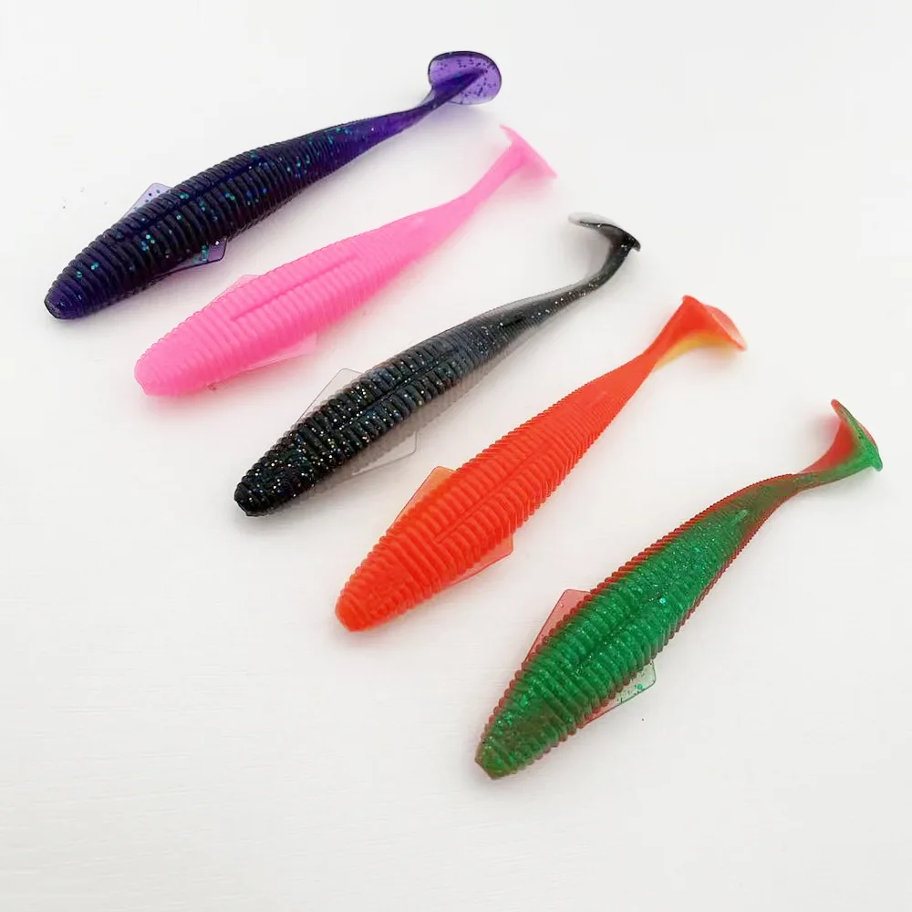 Señuelo vinilo T-Tail para black bass en agua dulce y salada - imagen 3