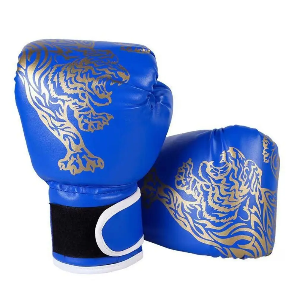 Guantes rojos para boxeo con protección