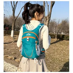 Mochila de senderismo ultraligera impermeable multifunción