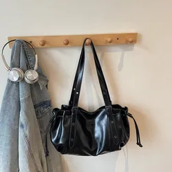 Bolso de hombro de cuero suave multifuncional de gran capacidad